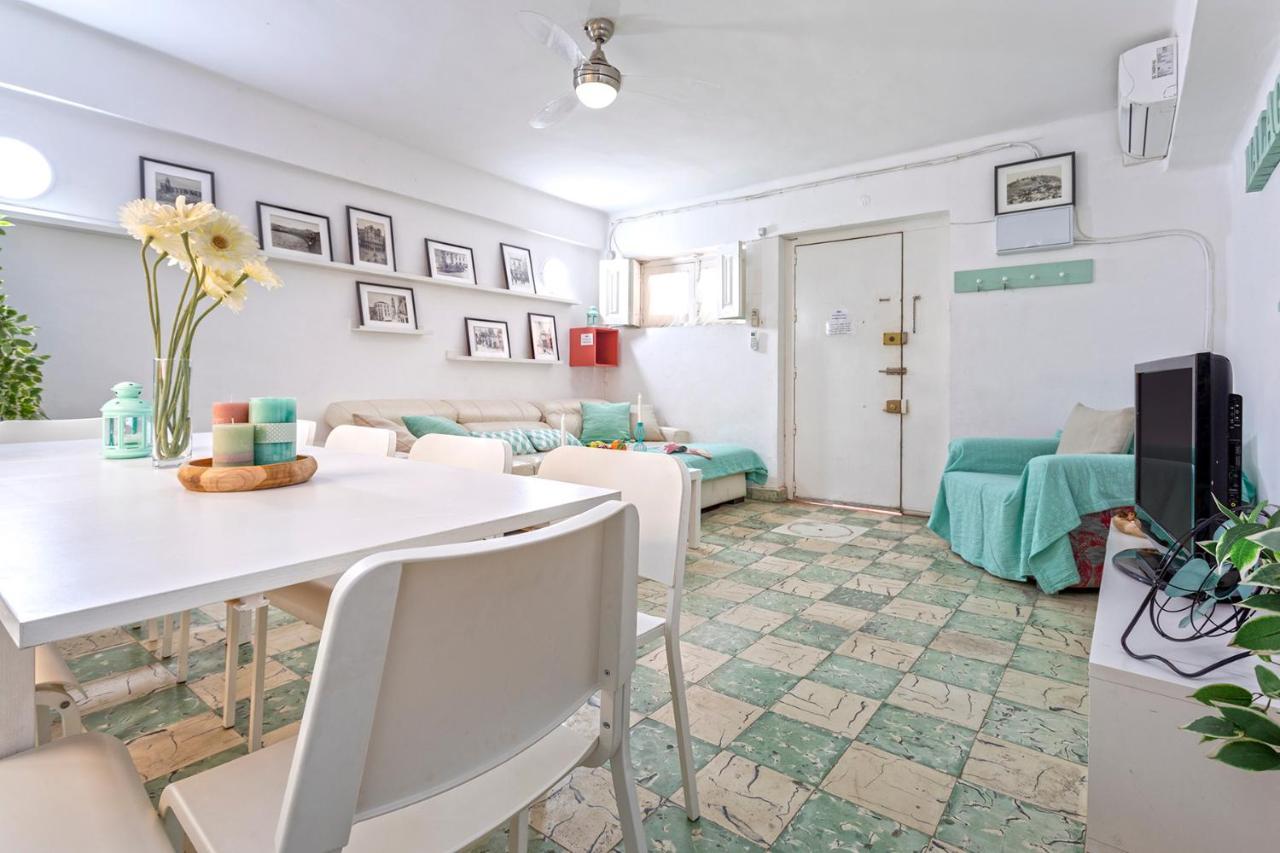 Big Flat In Center With Patio Apartamento Málaga